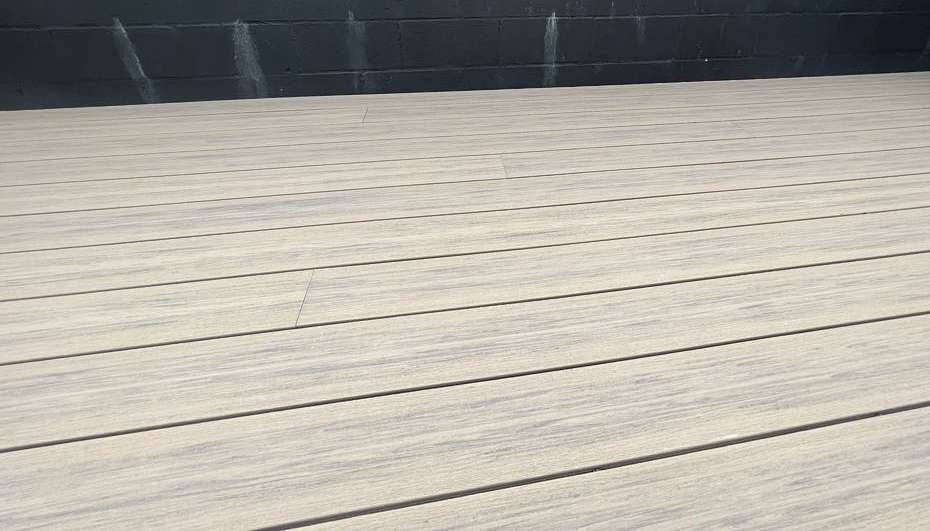 Deck-Out-Geelong-Deckorators-Tundra