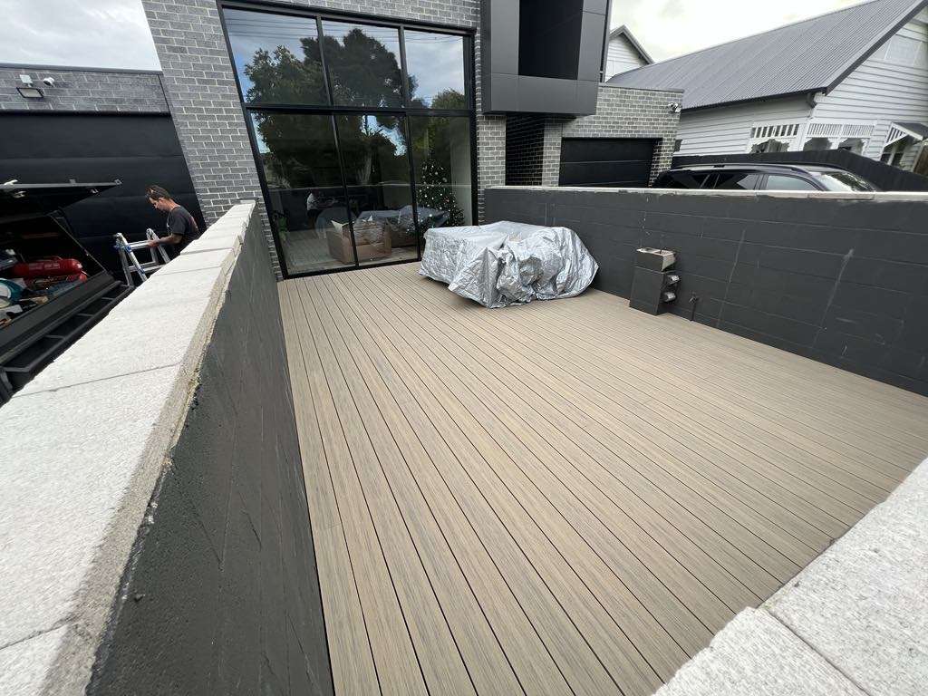 Deck-Out-Geelong-Deckorators-Tundra8