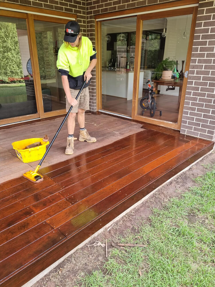 Deck-Out-Geelong-Maintenance-Action-Shots-6