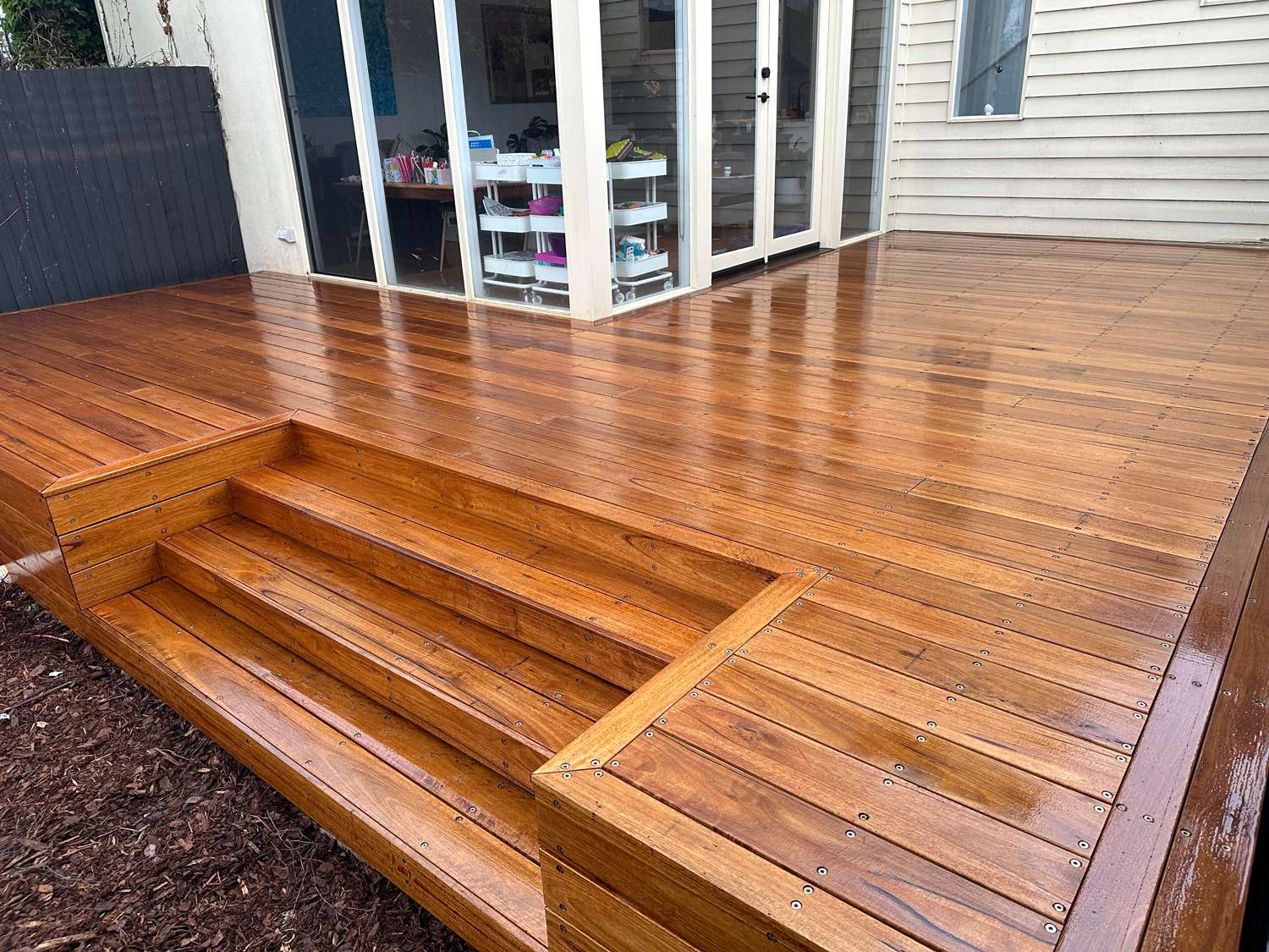 Deck-Out-Geelong-Silvertop-Ash-Newtown3
