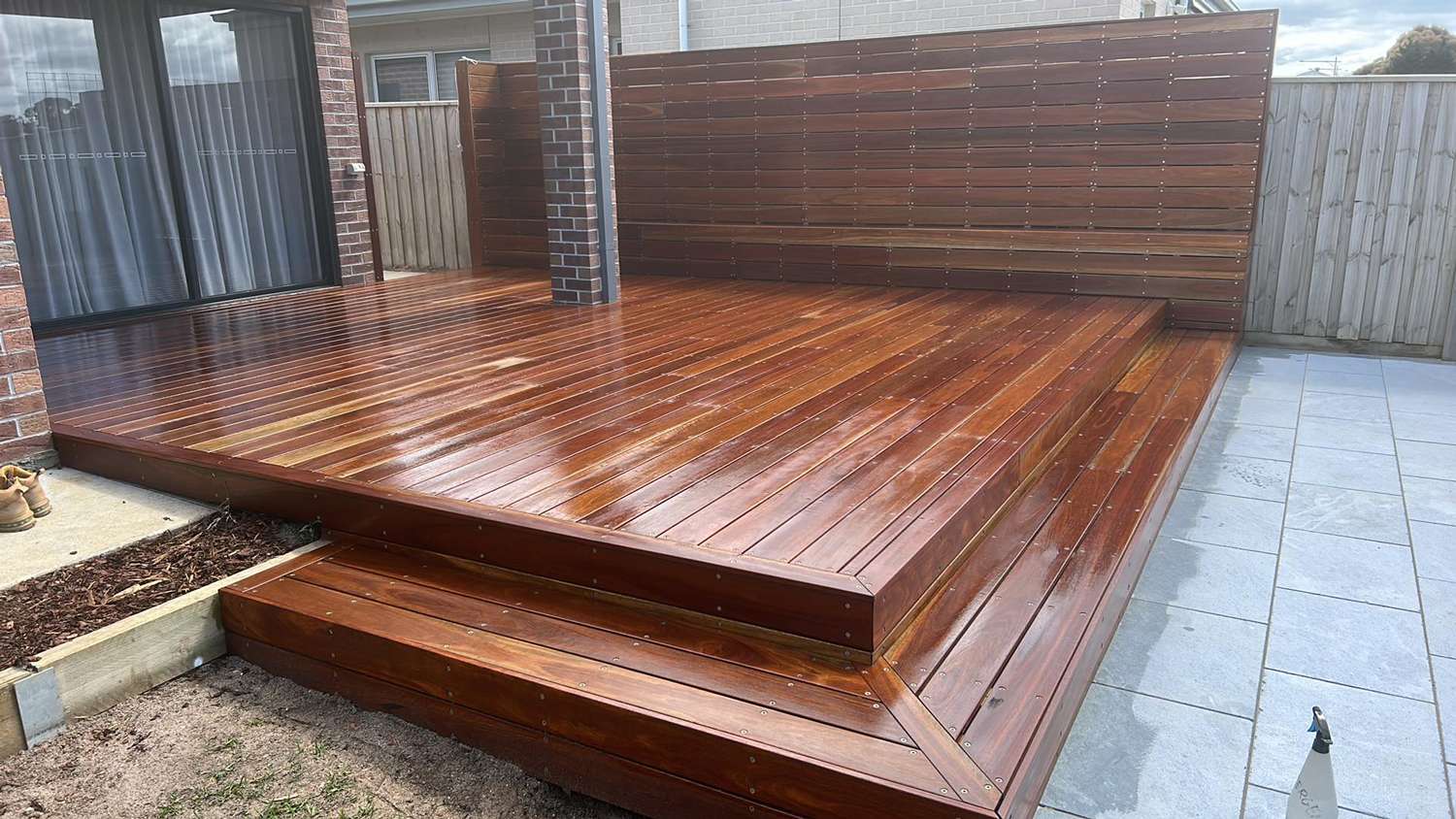 Deck-Out-Geelong-Spotted-Gum-Gate-Screen-Step-And-Seat-Armstrong Creek