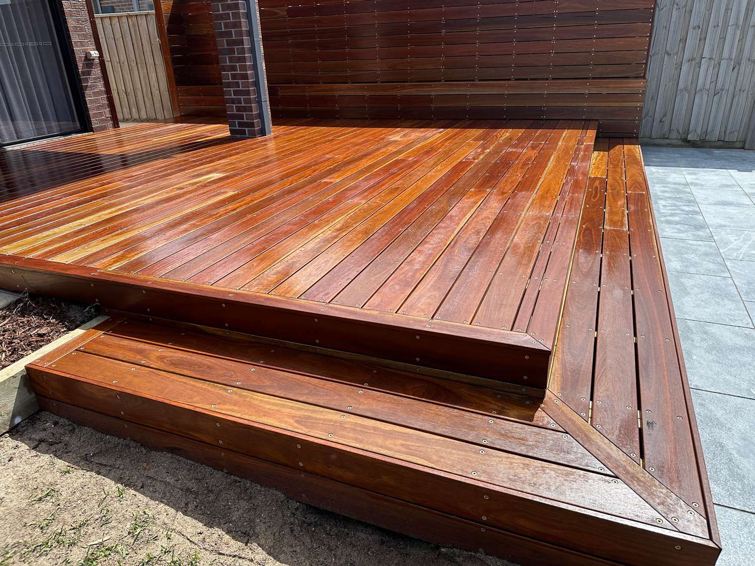 Deck-Out-Geelong-Spotted-Gum-Gate-Screen-Step-And-Seat-Armstrong Creek6